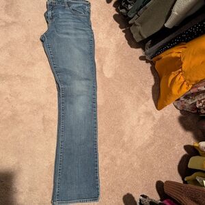 Old Navy Women's Straight Leg Jeans in Light Blue